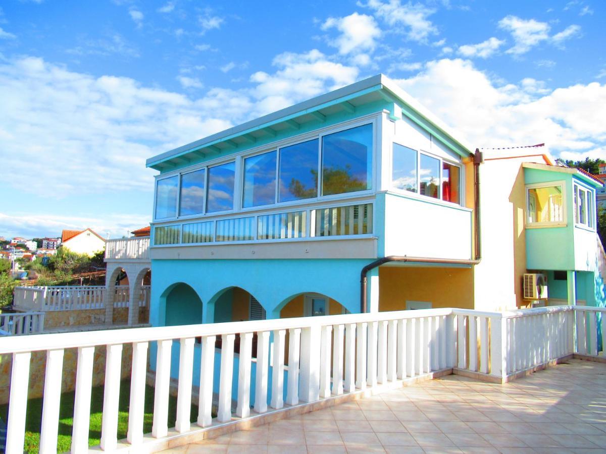 Marcel Apartment Mit Meerblick تروغير المظهر الخارجي الصورة
