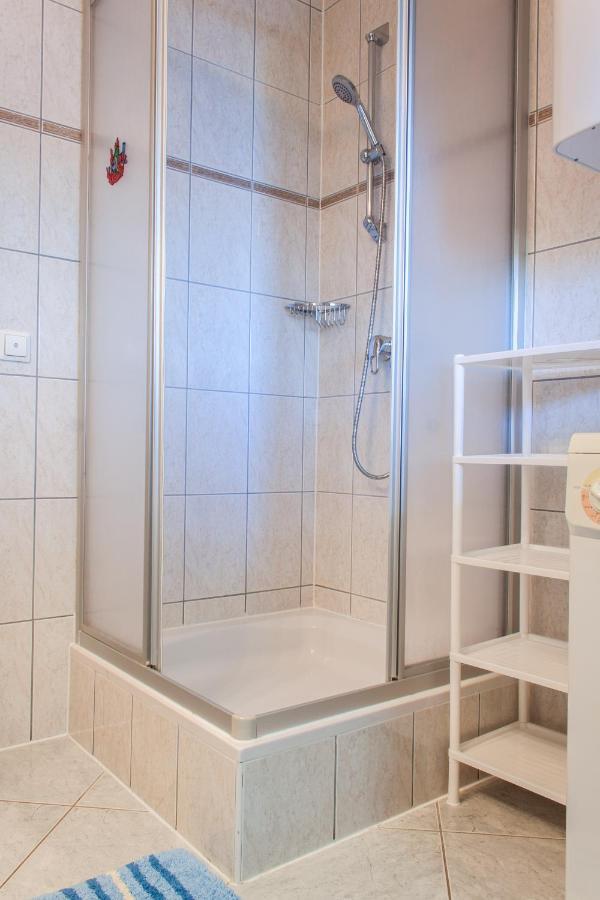 Marcel Apartment Mit Meerblick تروغير المظهر الخارجي الصورة