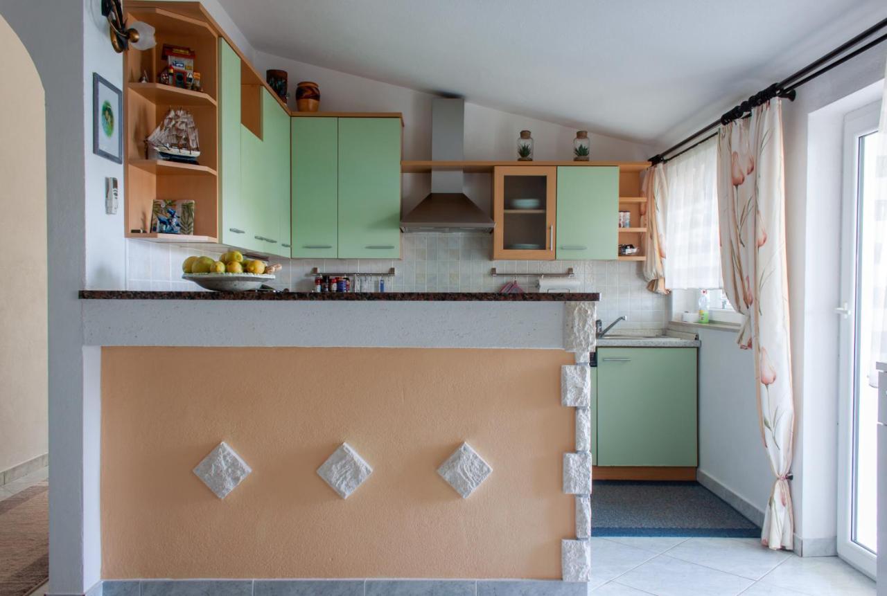 Marcel Apartment Mit Meerblick تروغير المظهر الخارجي الصورة
