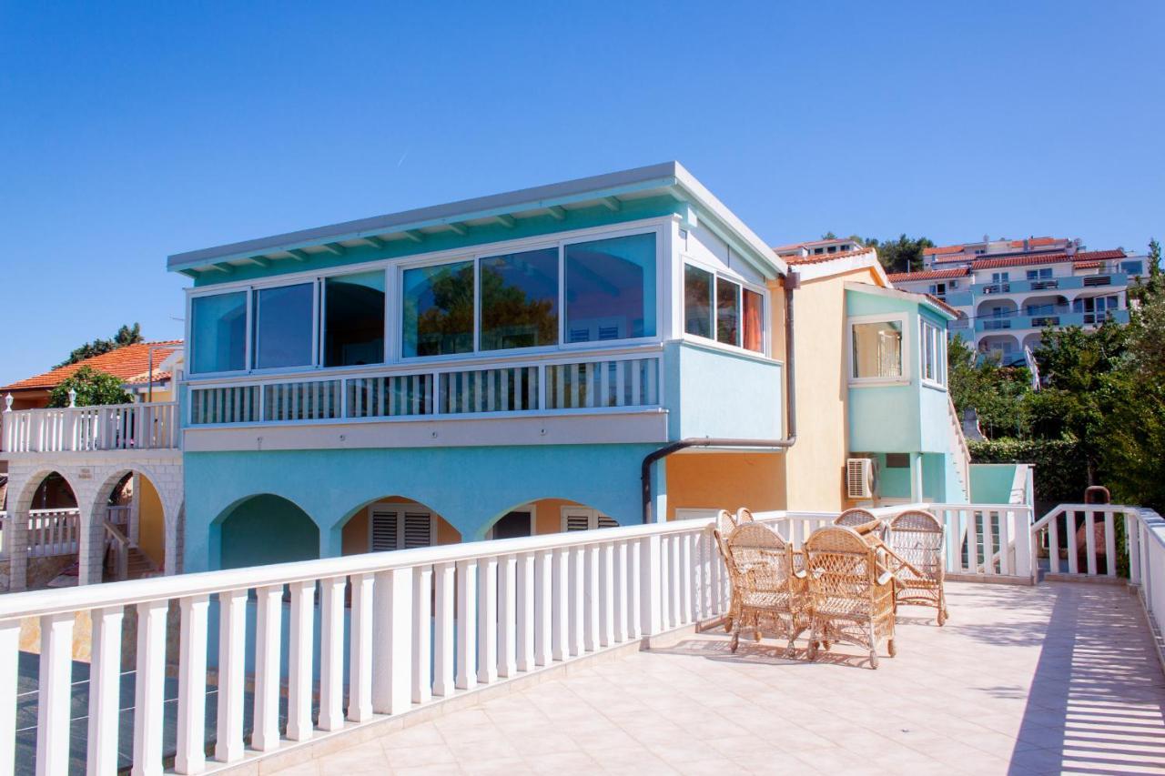 Marcel Apartment Mit Meerblick تروغير المظهر الخارجي الصورة