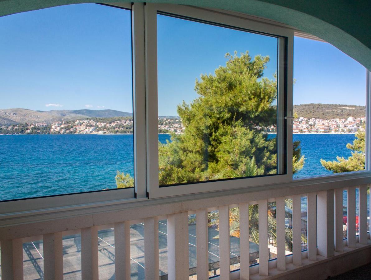 Marcel Apartment Mit Meerblick تروغير المظهر الخارجي الصورة
